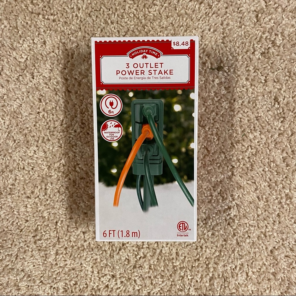 3 Outlet Power Stake for Christmas Decor